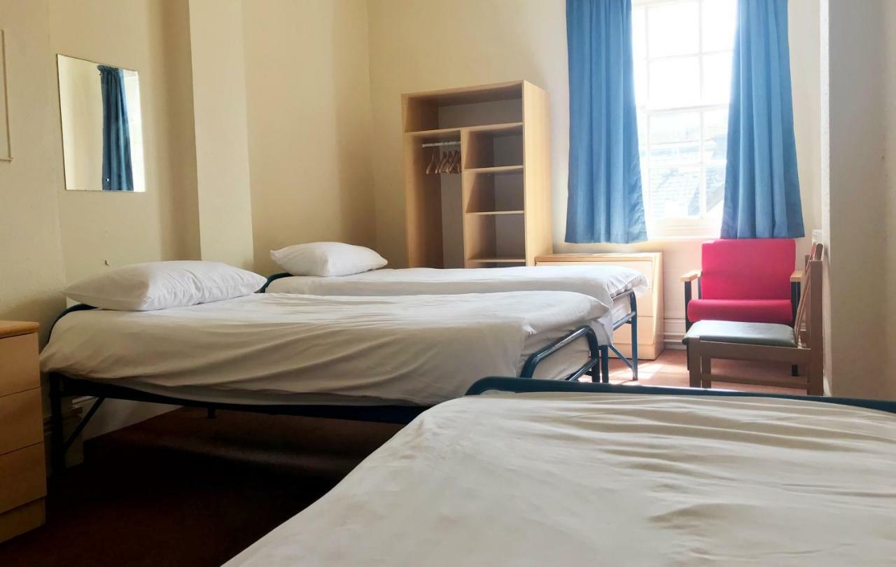 Number 6 Hotel Челтнъм Екстериор снимка